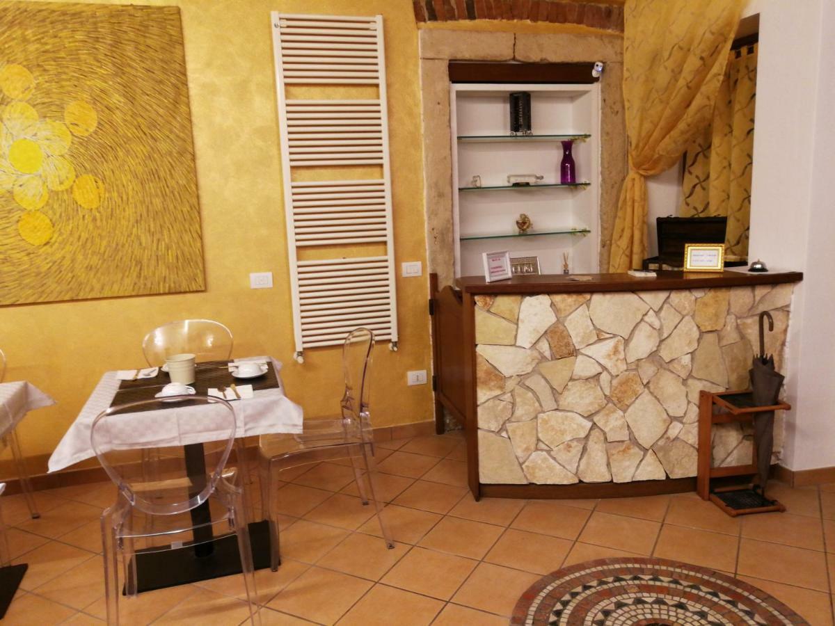 Suite Color Verona Exterior photo